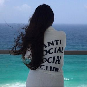 Meet your Posher, Angelique